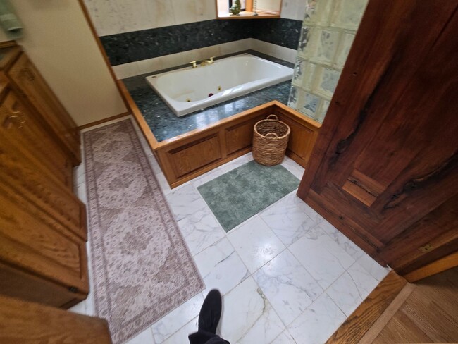 Building Photo - Furnished 1-bedroom Pine Hill home!