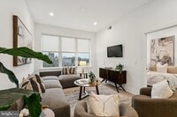 Building Photo - 30 W Allens Ln