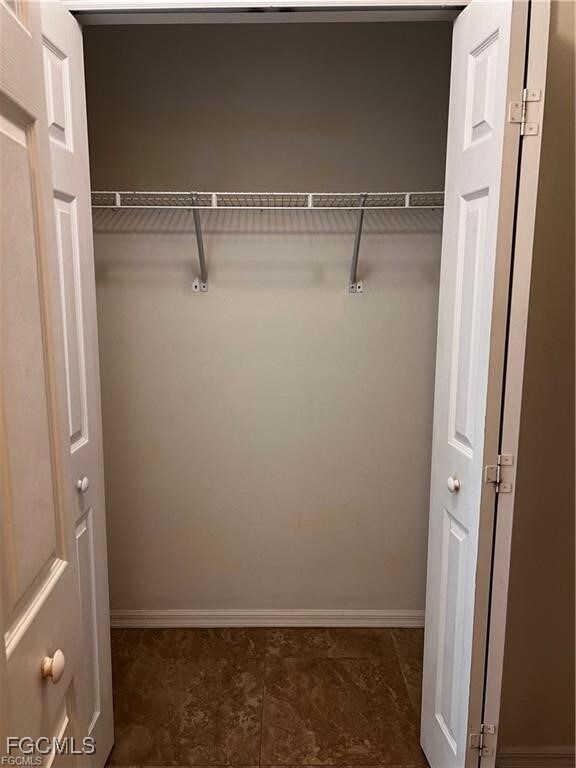 Building Photo - 16 Nelson Rd S