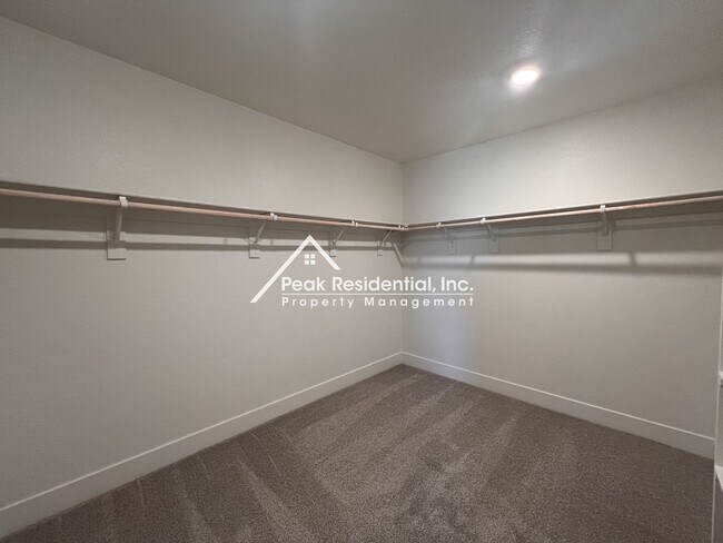 Building Photo - Brand New Sacramento 3bd/2.5ba Home With Large Loft!