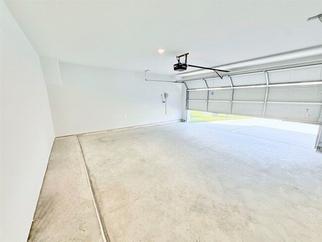 Building Photo - 2349 Mooneye Ct