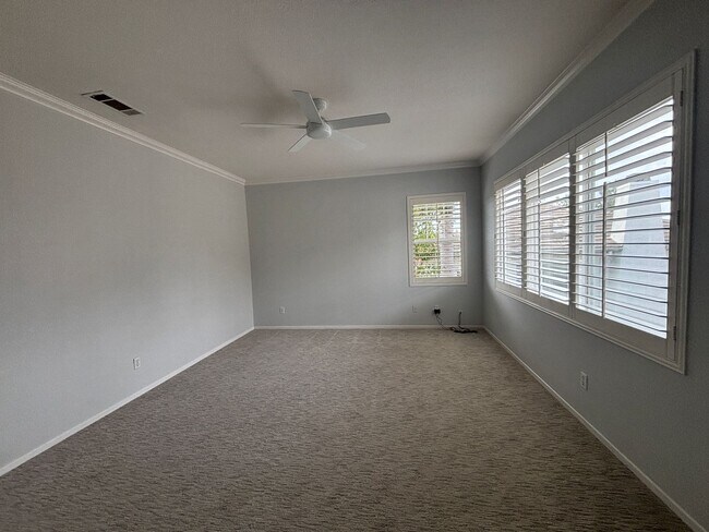 Building Photo - Beautiful 2 Story home in Carlsbad!