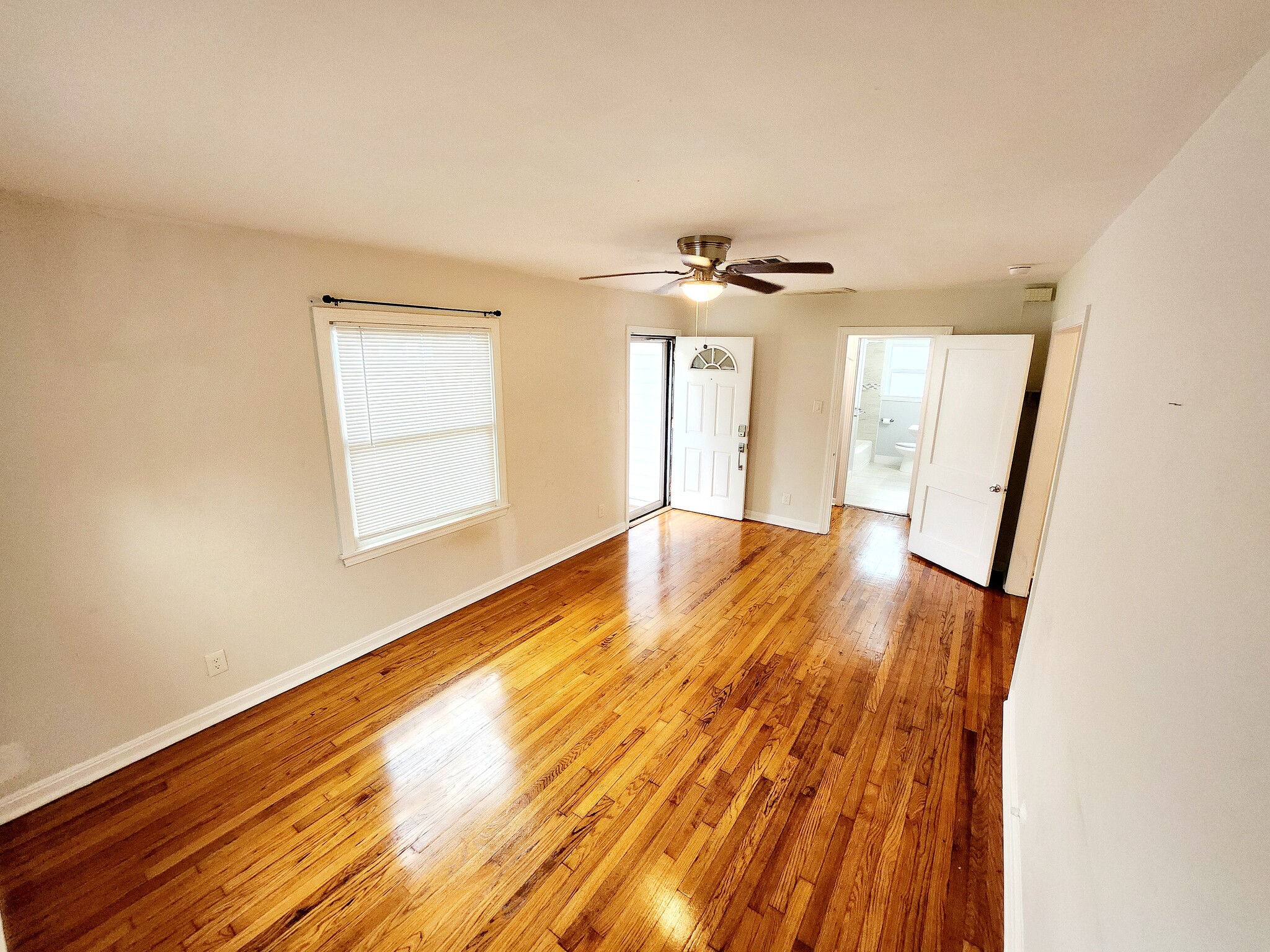 Building Photo - 618 Dunkley Dr