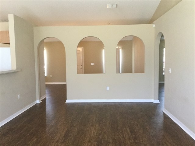 Building Photo - 147 Timbercreek Pines Cir
