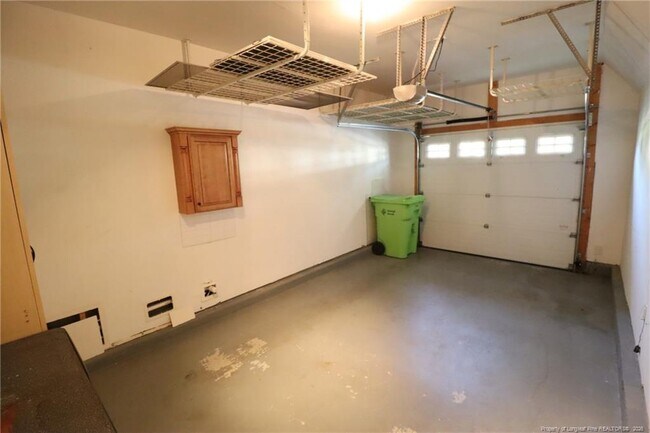 Building Photo - 2935 Winding Waters Way