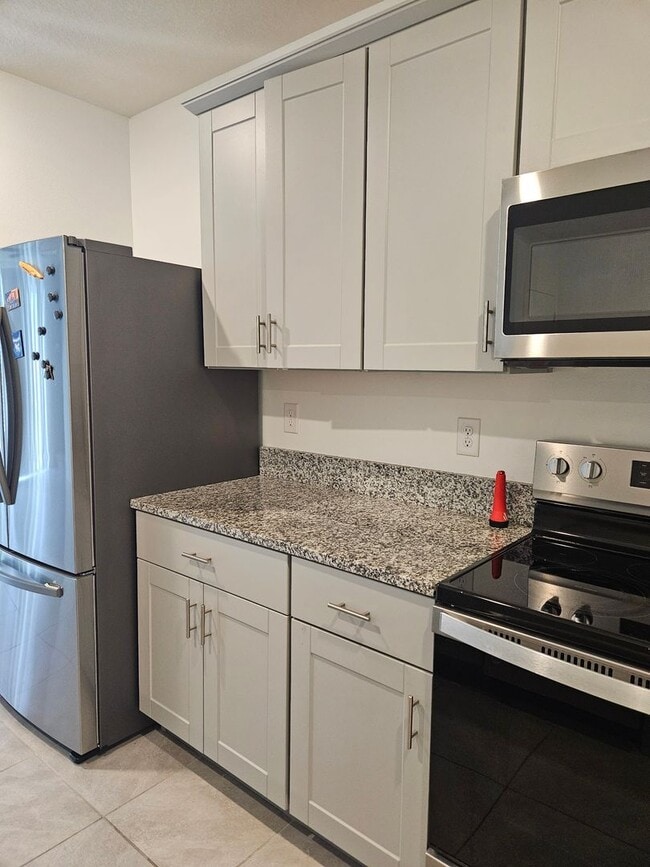 Building Photo - 3 bedroom 2.5 Bath home in Port Orange FL