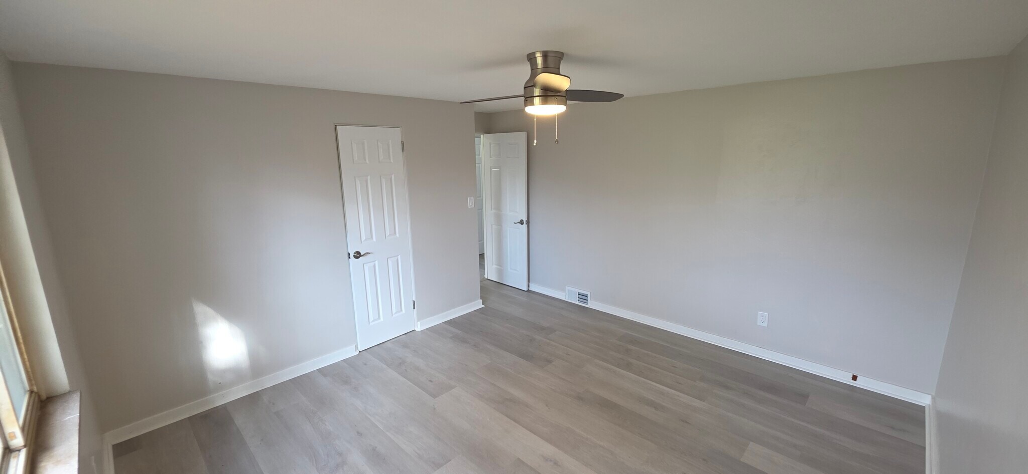 Building Photo - 5 McMichael Rd