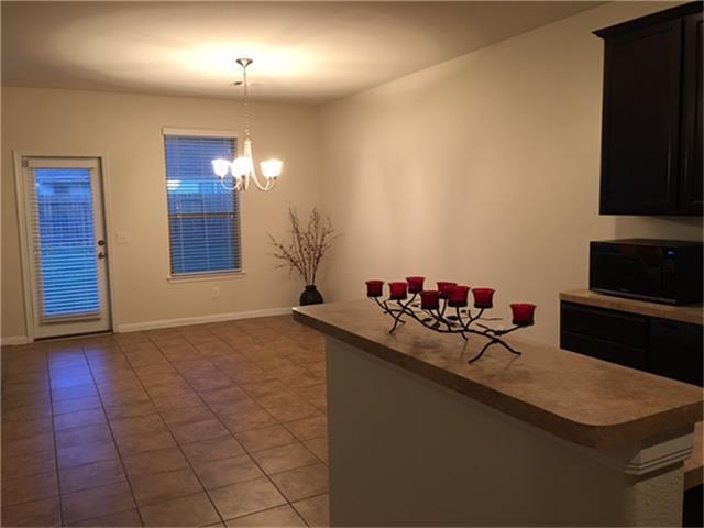 Breakfast Area (view from Kitchen) - 1019 Messina Ln