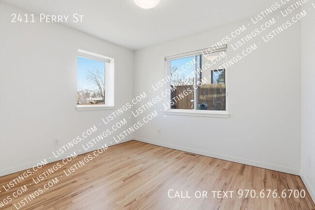 Building Photo - 2411 Perry St