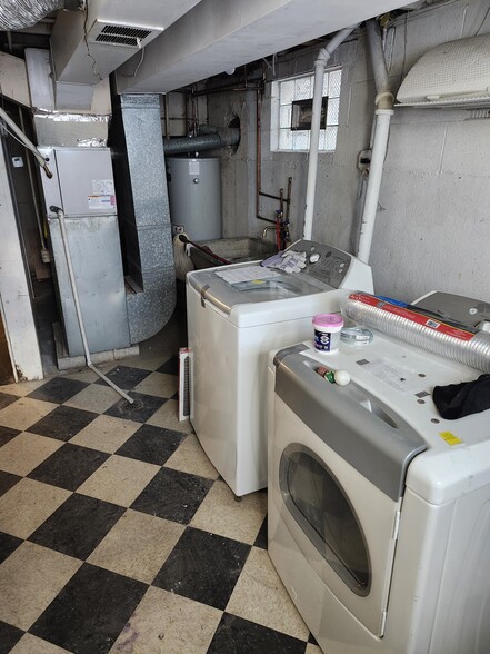 Building Photo - 11832 S Loomis St