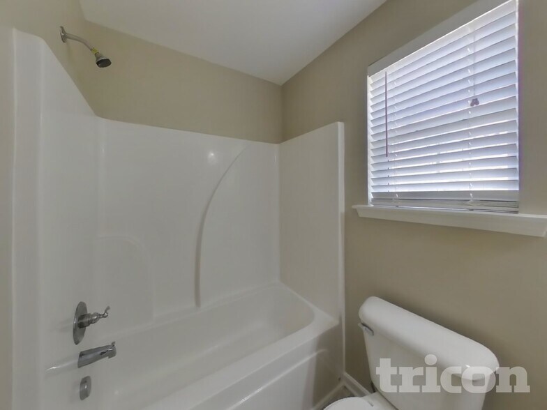 Building Photo - 7520 Spicer Ct