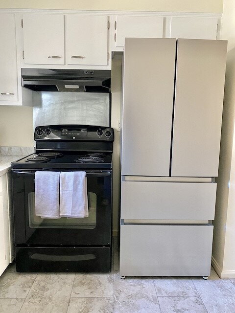 Building Photo - Newly updated large 1000 sq ft 1 bedroom, 1 bathroom apartment in the heart of Cherokee Triangle
