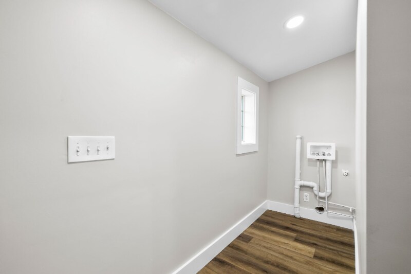 Building Photo - 2811 Locust Hill Rd