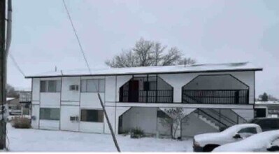 Building Photo - B.C. Tri-Plex River Rd