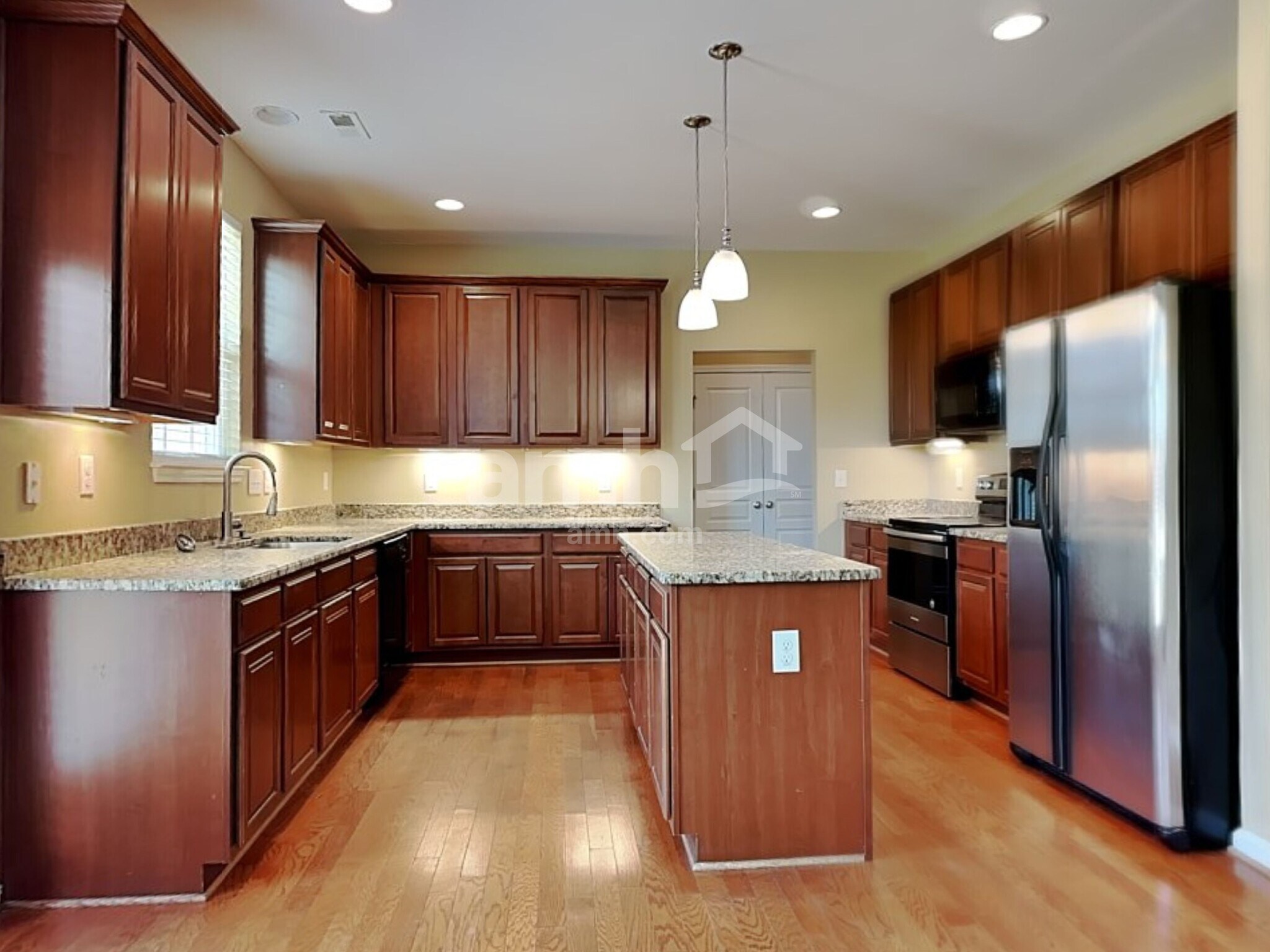 Building Photo - 1404 Manley Ct