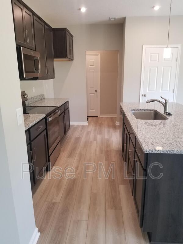 Building Photo - 1389 Meadowrun Ln