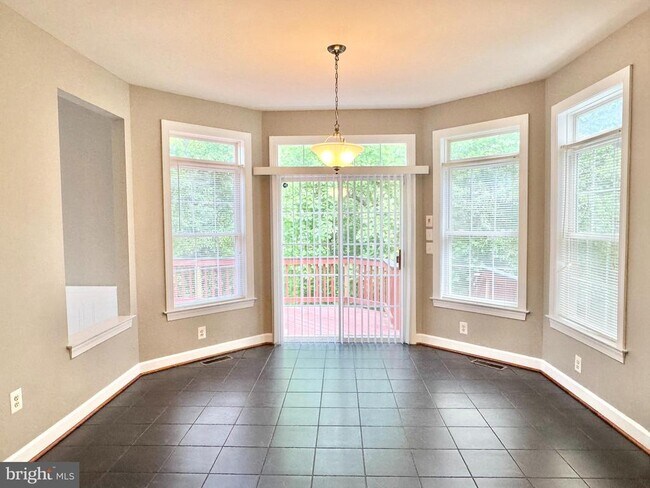 Building Photo - 3500 Germainia Ct