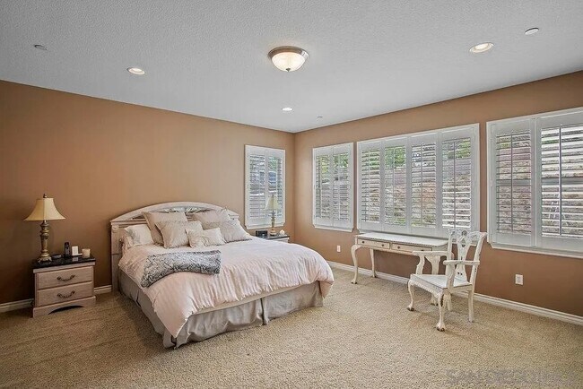 Building Photo - 4559 Foxborough Dr