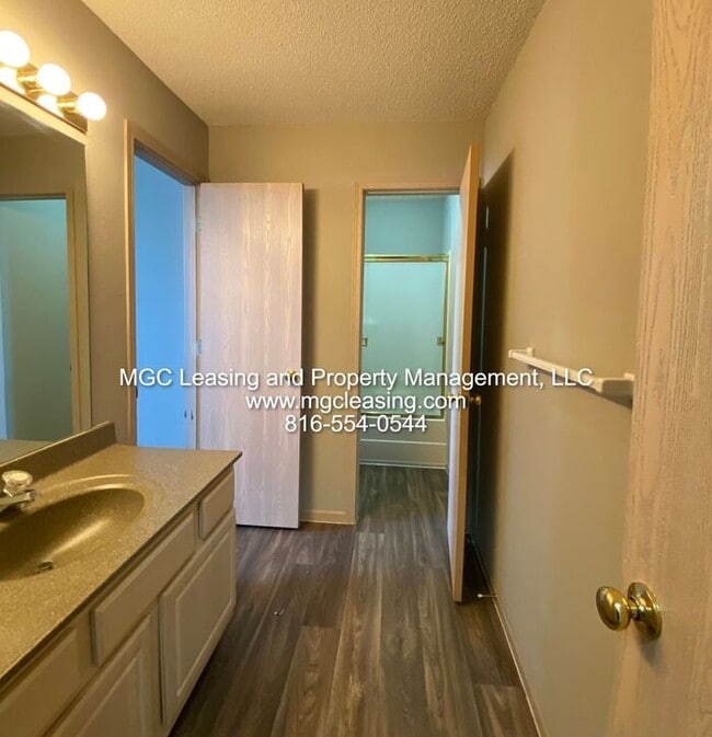 Building Photo - SOUTH GARDEN TOWNHOMES