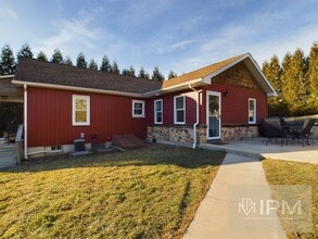 Building Photo - Beautiful 3 Bedroom, 2 Bath Home in Eastern York School District!