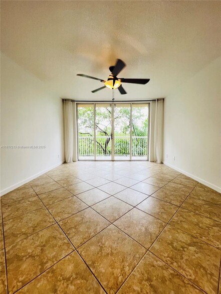 SO FLO Real Estate Group 529 E Sheridan St # 302 DANIA BEACH, FL - 529 E Sheridan St