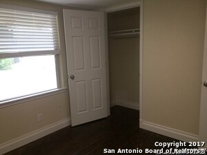 Building Photo - 10515 Hillbrook Dr