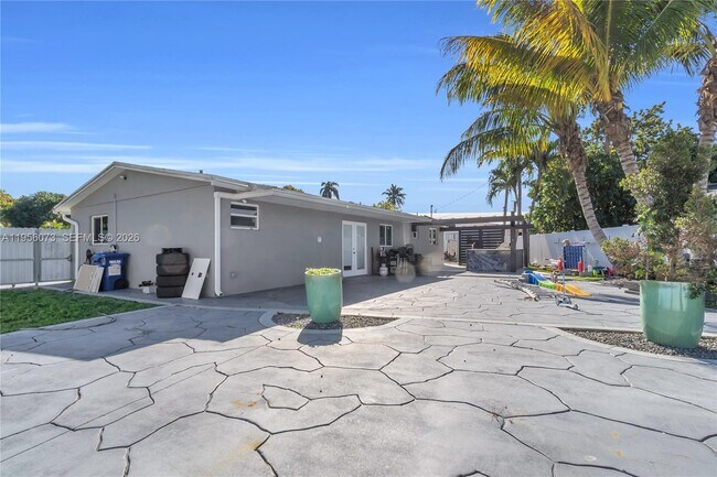 Building Photo - 500 SW 64th Pkwy