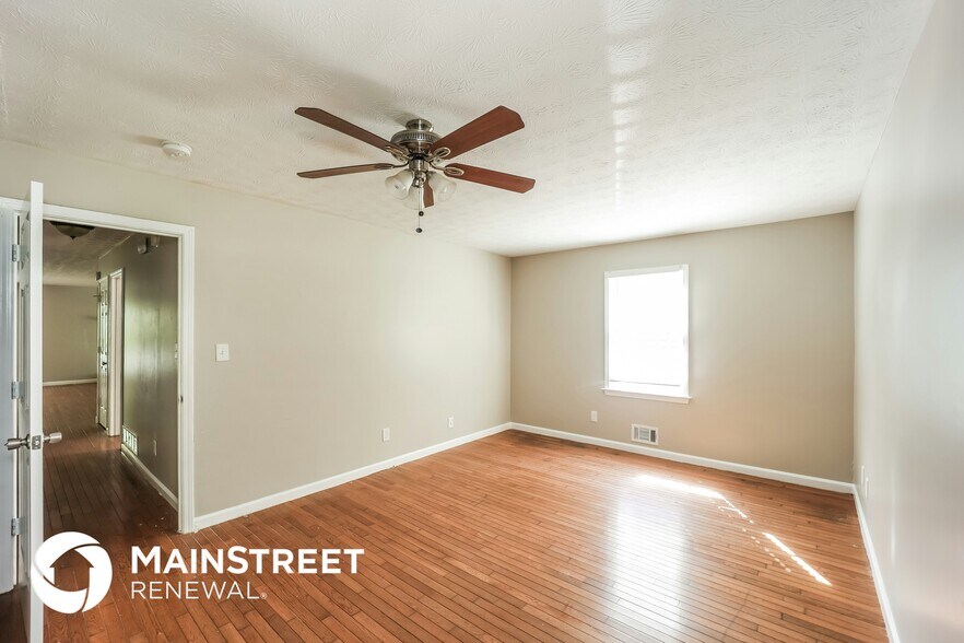 Building Photo - 298 Water Way Trail