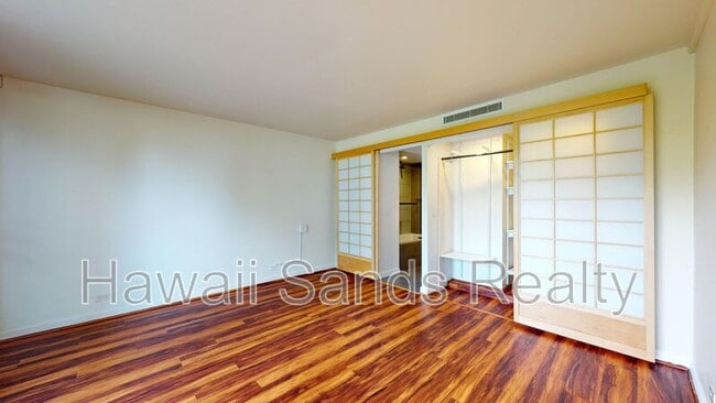 Building Photo - 500 Lunalilo Home Rd