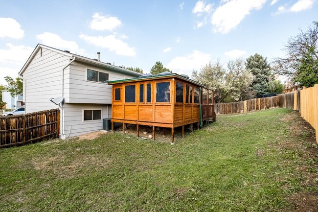 Building Photo - 18912 E Kansas Dr