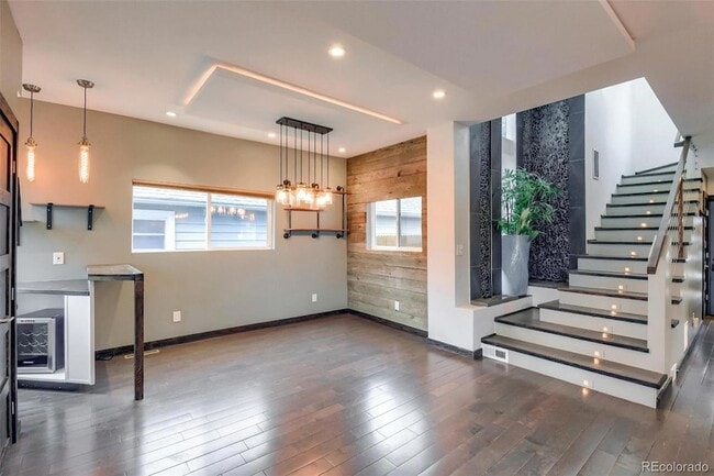 Building Photo - 2798 S Lincoln St