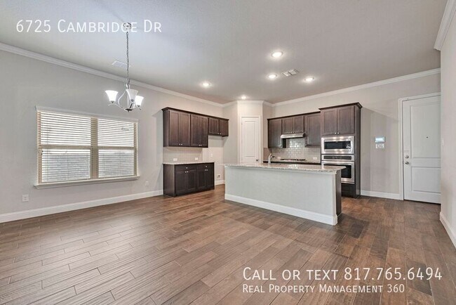 Building Photo - 6725 Cambridge Dr