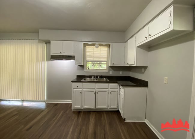 Building Photo - 3740 Marvin St