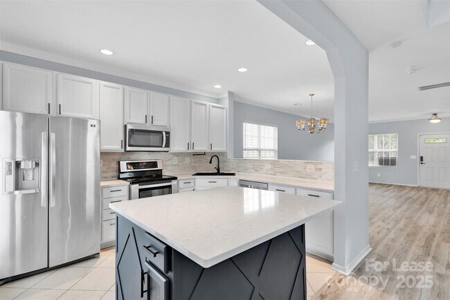 Building Photo - 12116 Honor Guard Ave