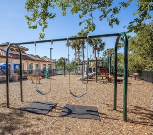 Building Photo - 8139 Las Palmas Way