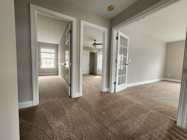 Building Photo - Charleston Style Home In Matthews