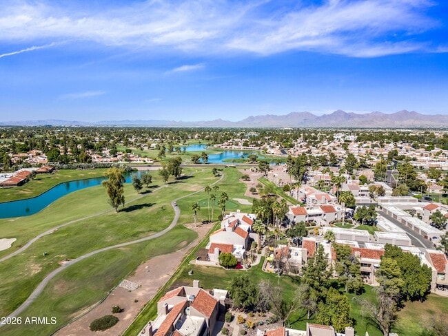 Building Photo - 7340 N Vía Camello Del Norte