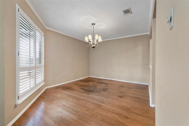 Building Photo - 14947 Heritage Wood Dr
