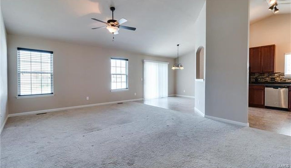Building Photo - 428 Ramblewood Way