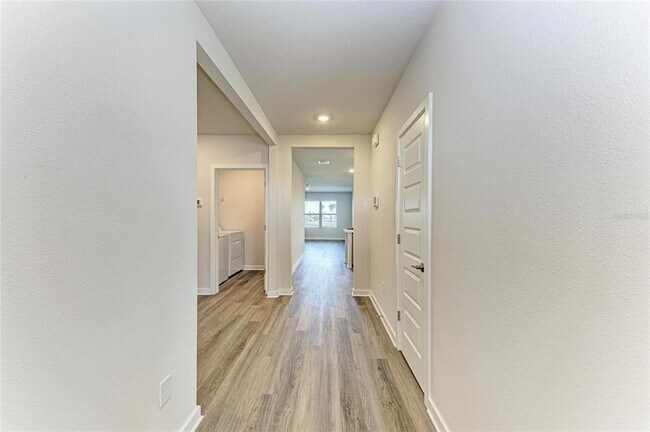 Building Photo - 18143 Wheathouse Pl