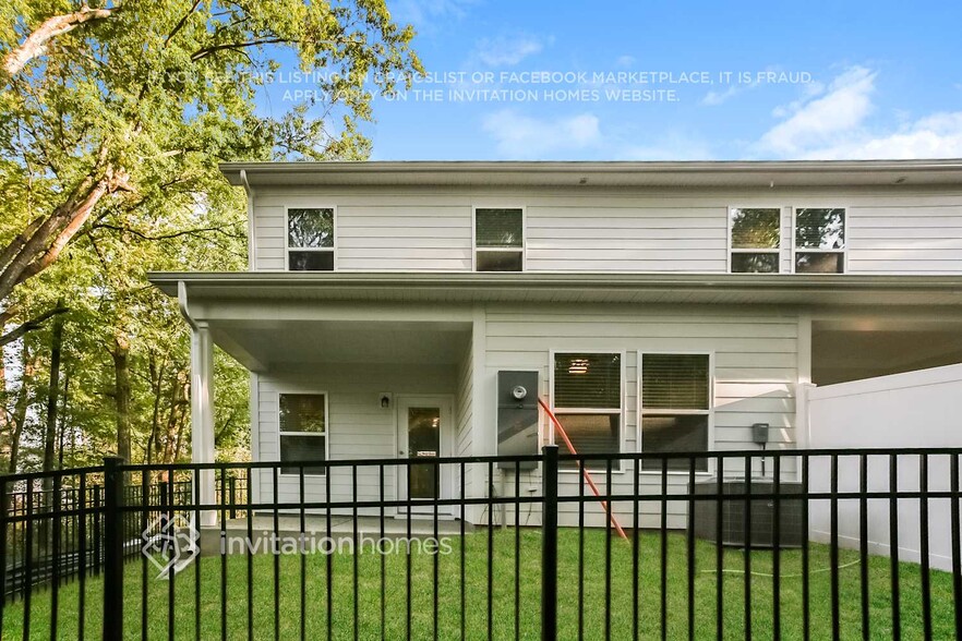 Building Photo - 1807 Commerce Dr