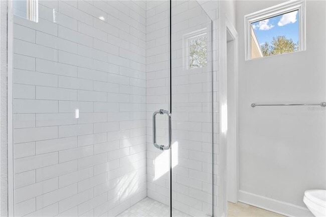 Building Photo - 1903 W Bristol Ave