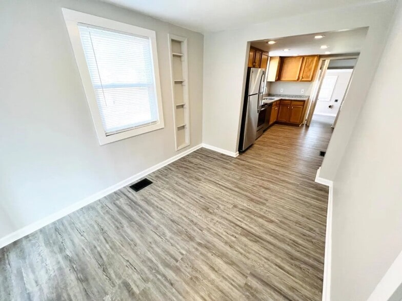 Building Photo - 4204 Kugler Mill Rd