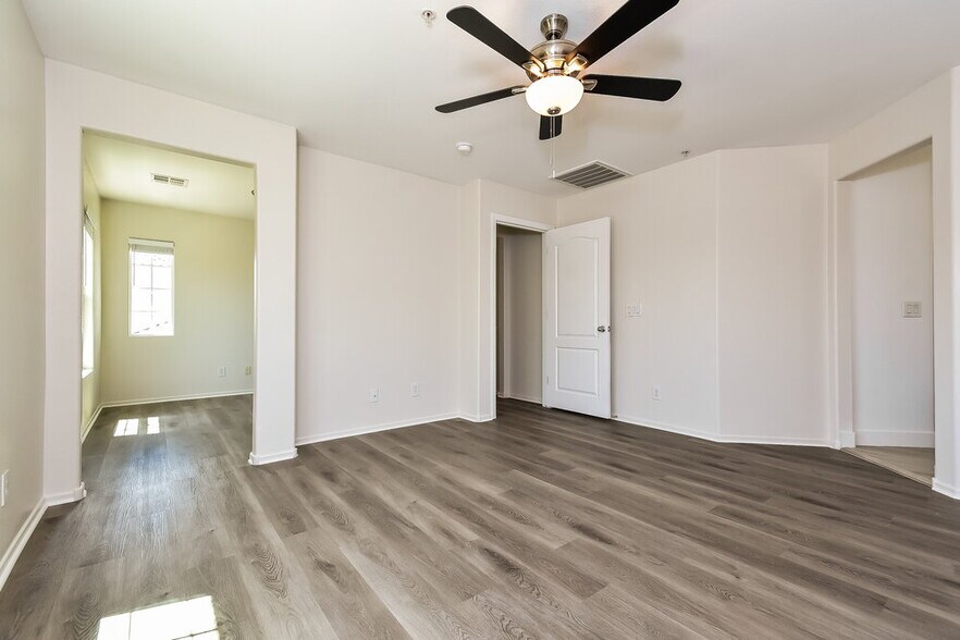 Building Photo - 7557 Cultural Ct