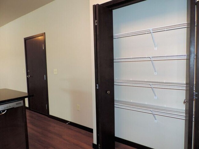 Building Photo - $1,635| 2 Bedroom, 2 Bathroom 1st Floor Condo | Pet Friendly* | Available for August 1st, 2026 Mo...