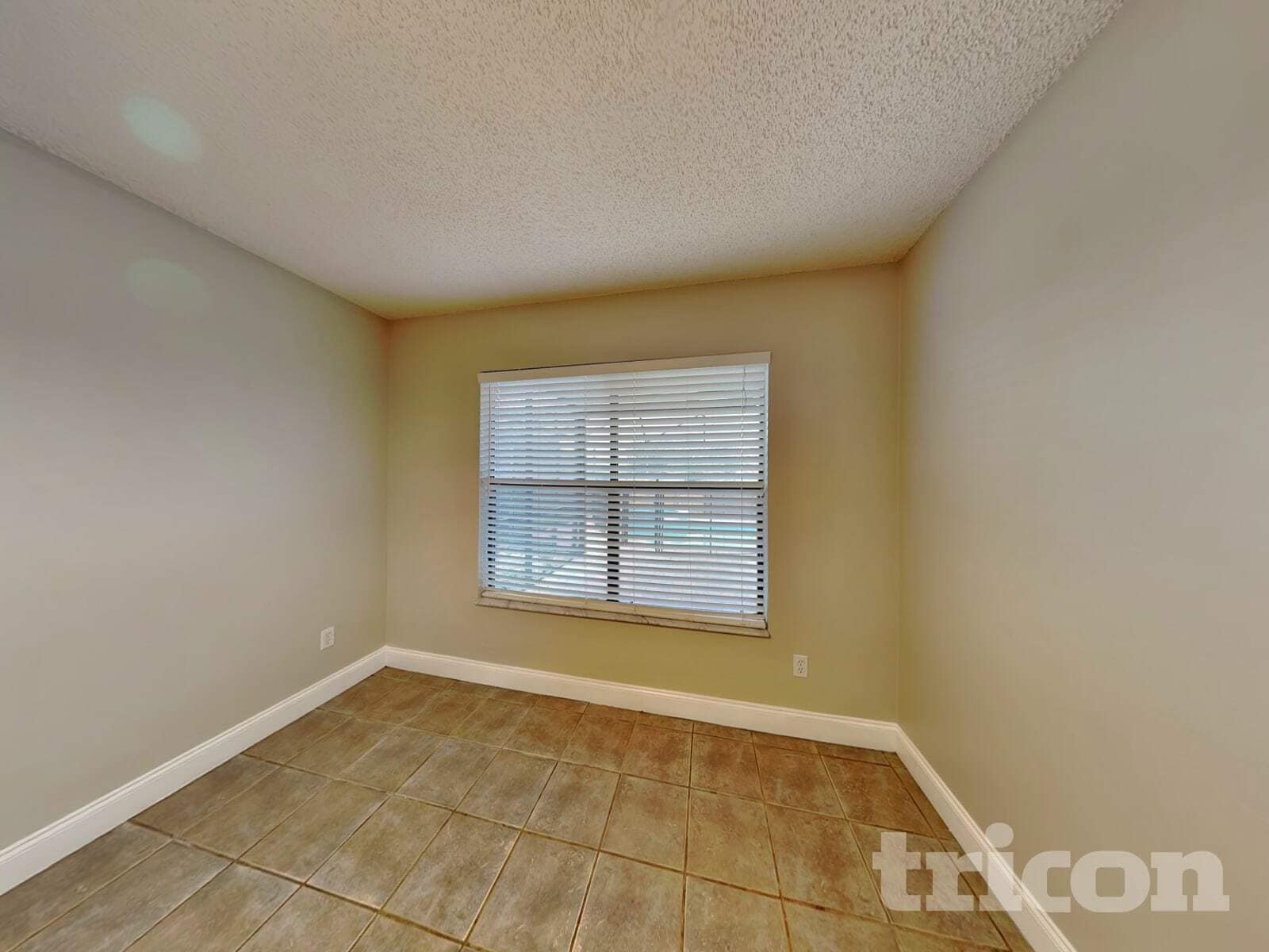 Building Photo - 1259 Waterbury Loop