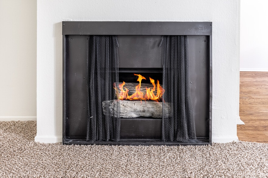 Building Photo - Parkwood Apartments