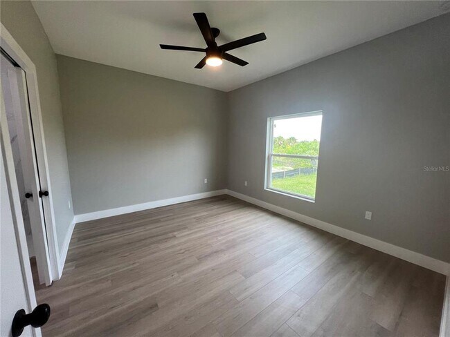 Building Photo - 12128 Henley Ave