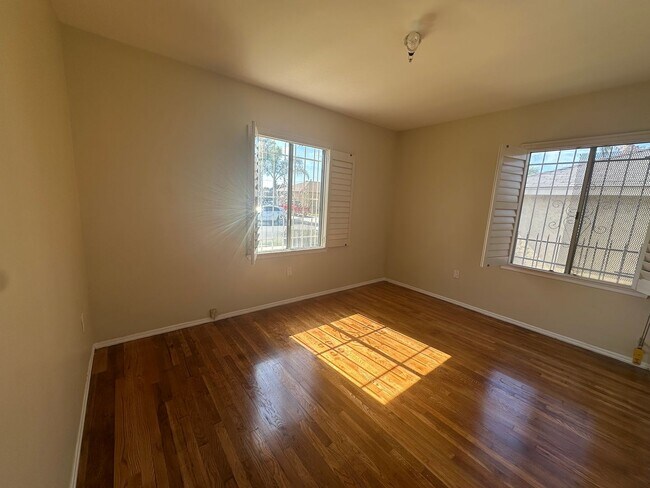 Building Photo - 14022 S Evers Ave