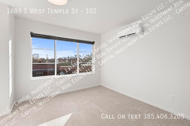 Building Photo - 1689 S W Temple St